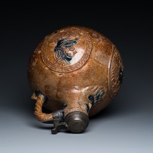 A large pewter-lidded armorial stoneware bellarmine jug with portrait medallions, Frechen, Germany, dated 1603 and 1605 — 照片 7