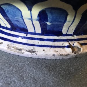 A large polychrome Antwerp maiolica 'a foglie' albarello, 2nd half 16th C. — photo 17