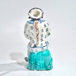 A large polychrome Brussels faience "Jacquot" jug, 18th C. — photo 4