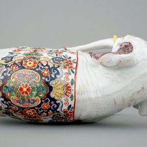 A large polychrome Delft model of an elephant, 19th C. — 照片 7