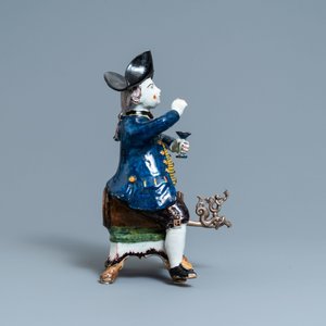A large polychrome Dutch Delft 'Bobbejak' table fountain, 18th C. — 照片 3