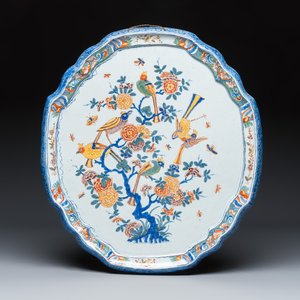 A large polychrome Dutch Delft plaque with birds among blossoming branches — foto 1