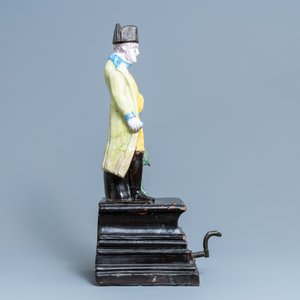 A large polychrome faience 'Napoleon' fountain, France, 19th C. — photo 3