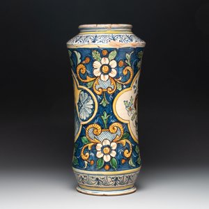 A large polychrome Italian maiolica albarello, Caltagirone, 19th C. — foto 2