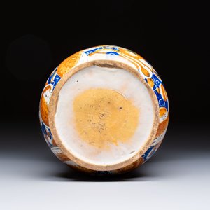 A large polychrome Italian maiolica 'Fortuna' albarello, Casteldurante or Pesaro, ca. 1580 — 照片 6