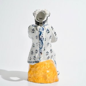 A large polychrome pewter-mounted Brussels faience "Jacqueline" jug, 18th C. — photo 4