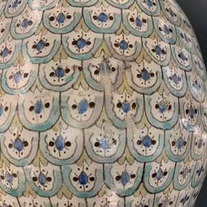 A large polychrome pottery vase, Morocco or Tunesia, ca. 1900 — 照片 15