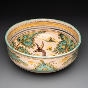 A large polychrome Talavera pottery 'leaping gazelle' bowl, Spain, 18th C. — photo 2