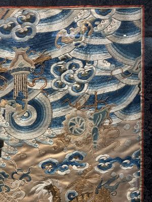 A large rectangular Chinese gold thread-embroidered silk panel decorated with four four-clawed dragons, Qing — photo 2