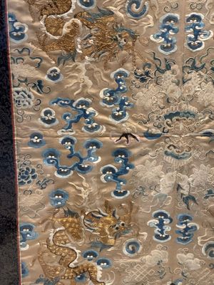 A large rectangular Chinese gold thread-embroidered silk panel decorated with four four-clawed dragons, Qing — photo 8