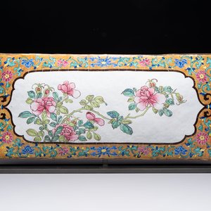 A large rectangular Chinese gold-yellow-ground Canton enamel plaque with fine floral design, Yongzheng — photo 1