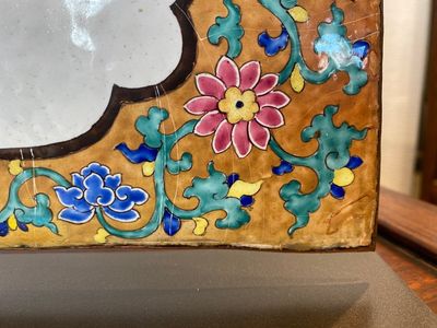 A large rectangular Chinese gold-yellow-ground Canton enamel plaque with fine floral design, Yongzheng — photo 9