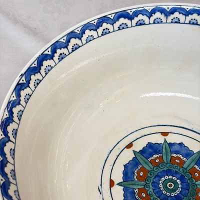 A large Samson Iznik-style bowl with peacocks — photo 13
