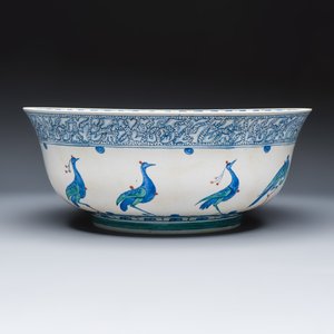 A large Samson Iznik-style bowl with peacocks — photo 4