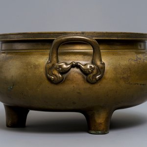 A large silver and brass-inlaid bronze incense burner, China or Vietnam, 19th C. — photo 3