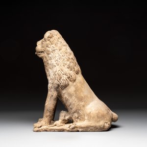A large terracotta model of a lion with cub, Portugal or Spain, 16/17th C. — photo 3