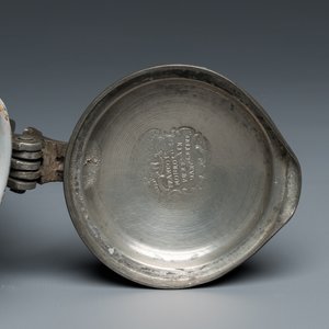 A large twisted Dutch Delft blue and white pewter-mounted ewer, 17th C. — 照片 9