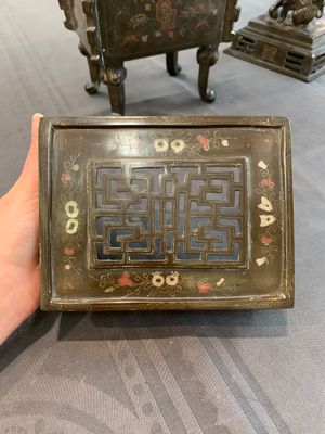 A large Vietnamese copper- and silver-inlaid rectangular 'Buddhist lion' censer and cover on stand, 19th C. — photo 13