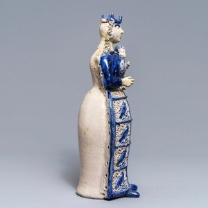 A large Westerwald stoneware model of the Virgin and child, 1st half 17th C. — photo 3