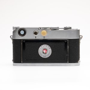 A Leica M3 Double Stroke with goggled Summaron 35 mm F3.5 lens — photo 6