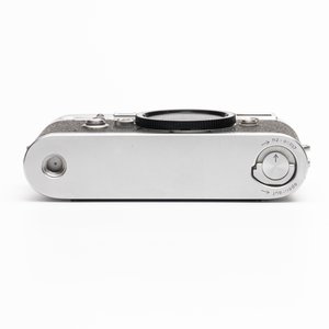 A Leica M3 Double Stroke with goggled Summaron 35 mm F3.5 lens — photo 9