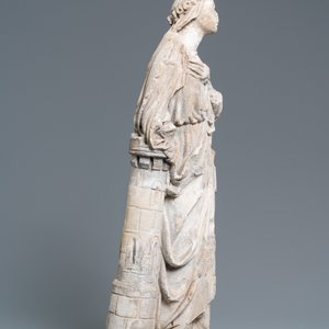 A limestone figure of Saint Barbara, 16th C. — photo 3