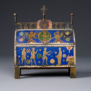 A Limoges champlevé enamel reliquary casket depicting the murder of Thomas Becket, France — photo 2