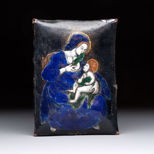 A Limoges enamel plaque of the Virgin and Child, France, 19th C. — photo 1