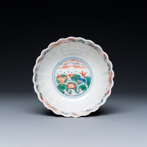A lobed Chinese famille verte dish and a bowl, Kangxi — photo 8