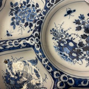 A lobed Dutch Delft blue and white spice dish with birds, late 17th C. — 照片 8