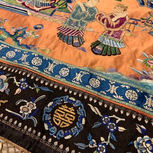 A long rectangular Chinese embroidered silk altar cloth, 19/20th C. — 照片 17