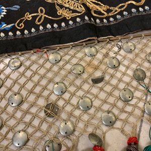 A long rectangular Chinese embroidered silk altar cloth, 19/20th C. — 照片 20
