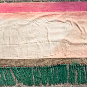 A long rectangular Chinese embroidered silk altar cloth, 19/20th C. — 照片 6