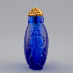 A lot of 4 Chinese snuff bottles in glass and jade, 18/20th C. — 照片 5