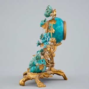 A Louis XV style ormolu-mounted clock with Samson porcelain group, 19th C. — 照片 3