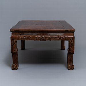 A low Chinese rectangular wooden table, kangzhuo, Ming or later — photo 3