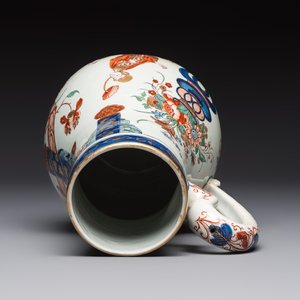 A magnificent polychrome Dutch Delft chinoiserie ewer, first quarter 18th C. — photo 5