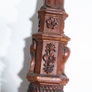 A mahogany boat mast with oak scrolls, France or Italy, 18th C. — 照片 11