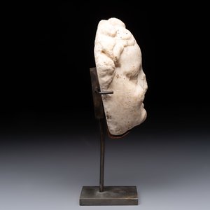 A marble 'putto head' fountain spout, France or Italy, 19th C. or earlier — 照片 5