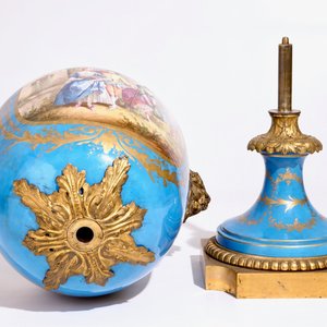A massive bronze-mounted Sèvres-style porcelain vase, 19th C. — 照片 6