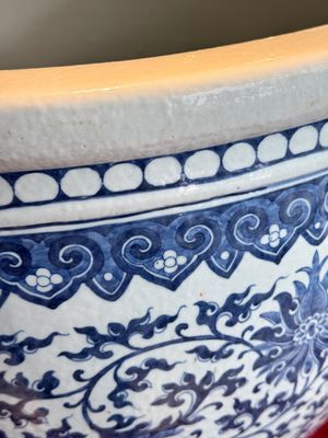 A massive Chinese blue and white 'Bajixiang' fish bowl, Qianlong — photo 9