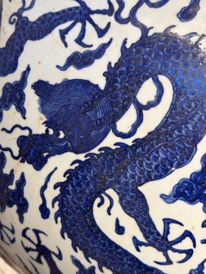A massive Chinese blue and white 'dragon' fish bowl, Jiajing mark, 20th C. — photo 32