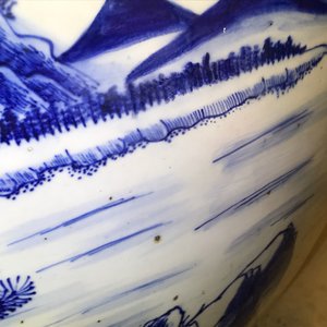 A massive Chinese blue and white fish bowl, 19th C. — photo 19