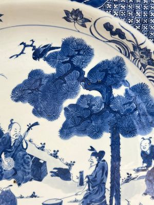 A massive Chinese blue and white 'Music-Making Scholars' dish, Yongzheng — photo 9