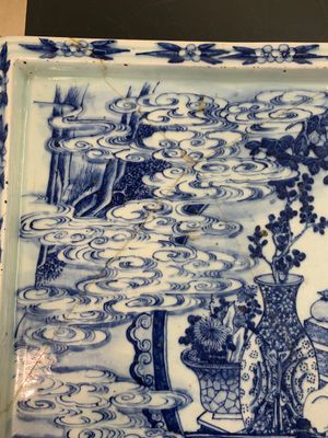 A massive Chinese blue and white rectangular 'Chang'e' tray or plaque, 19th C. — photo 3