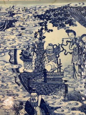 A massive Chinese blue and white rectangular 'Chang'e' tray or plaque, 19th C. — photo 4