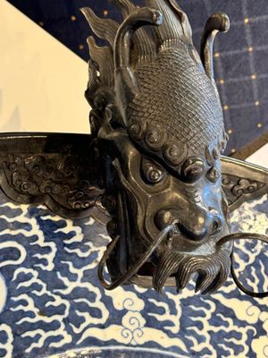 A massive Chinese blue and white reverse-decorated  'dragon' charger with bronze mounts, Chuxiu Gong Zhi mark, Guangxu — photo 10