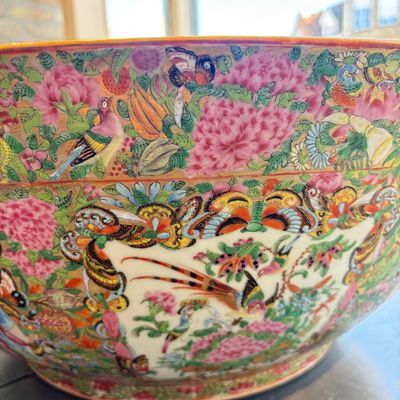 A massive Chinese Canton export famille rose punch bowl with narrative design — photo 19