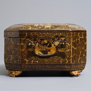 A massive Chinese Canton export lacquer tray and a sewing box, 18/19th C. — 照片 7