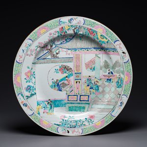 A massive Chinese famille rose dish with narrative design, Yongzheng — 照片 1